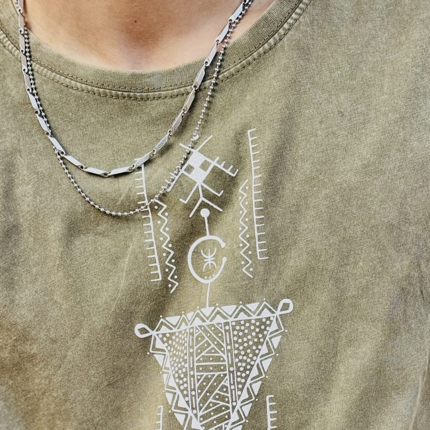 Moroccan heritage T-shirt featuring a distinctive cultural-inspired graphic design