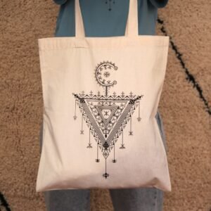 Tote bag Afusart de taille normale en tissu écru, décoré de motifs amazighs tasghnst